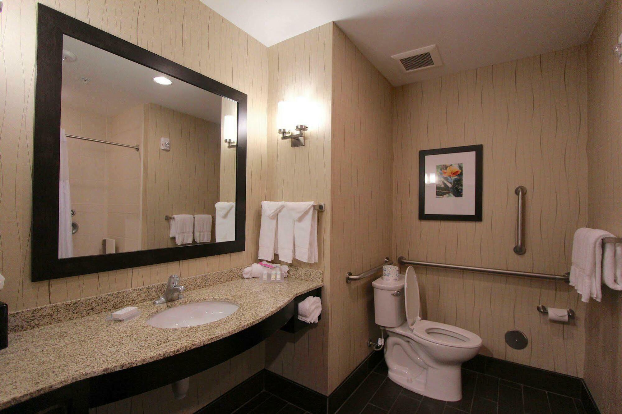 Hilton Garden Inn Findlay Eksteriør billede